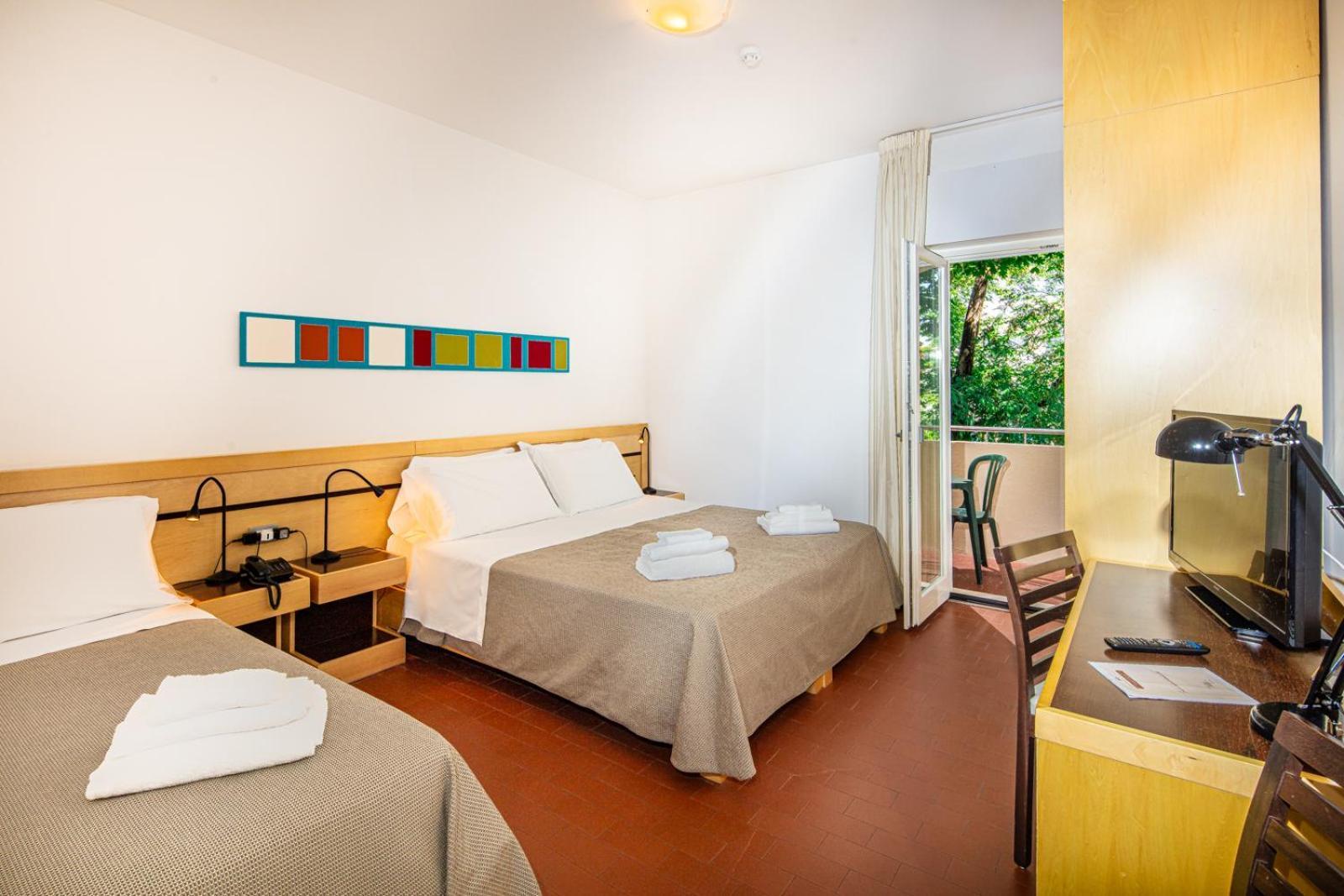 Hotel La Pergola Lignano Sabbiadoro Extérieur photo