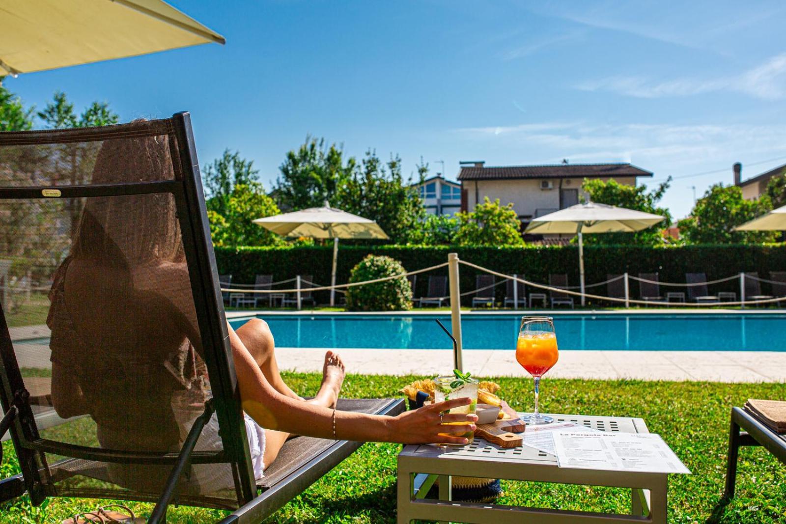 Hotel La Pergola Lignano Sabbiadoro Extérieur photo